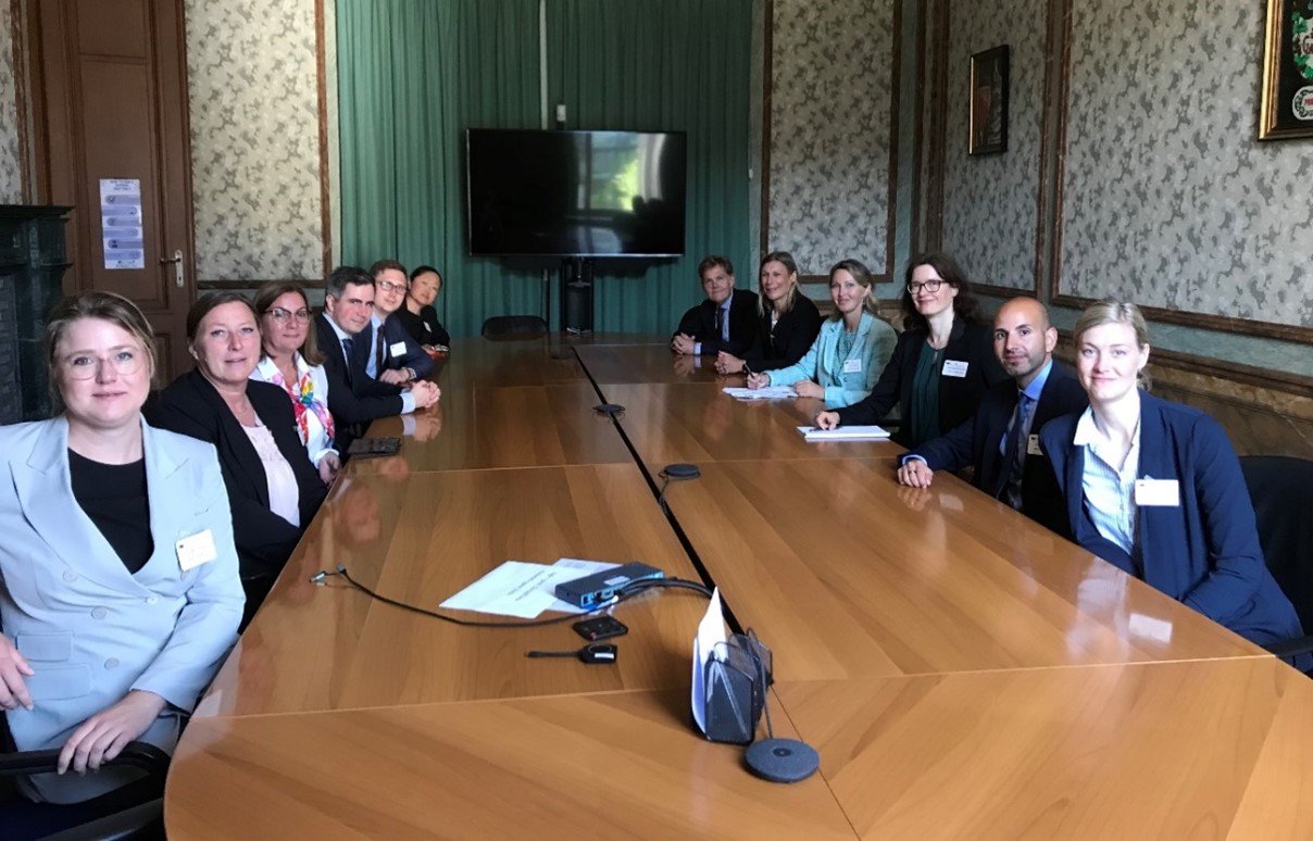 Gruppen på besök hos Paulina Dejmek Hack