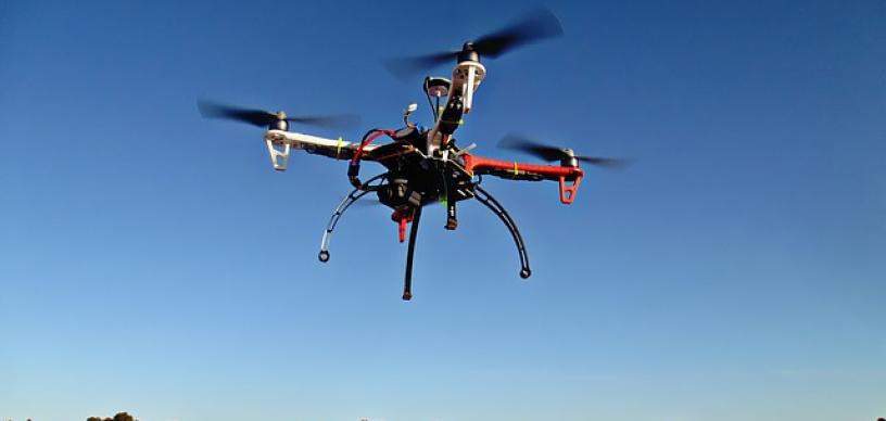ledningsfri Forberedelse strømper Take-off of the drones | nft